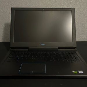 Dell G7 gaming laptop NVIDIA GeForce GTX 1660 intel core i7 32 gb ram storage.